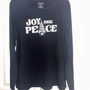 North Pole Women's XL Red Long Sleeve Christmas Graphic T-Shirt